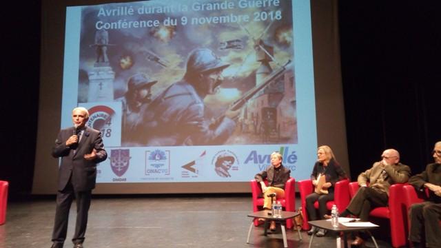 M. Laffineur, maire d’Avrillé, présente le programme mémoriel de sa ville pour le centenaire de l’armistice