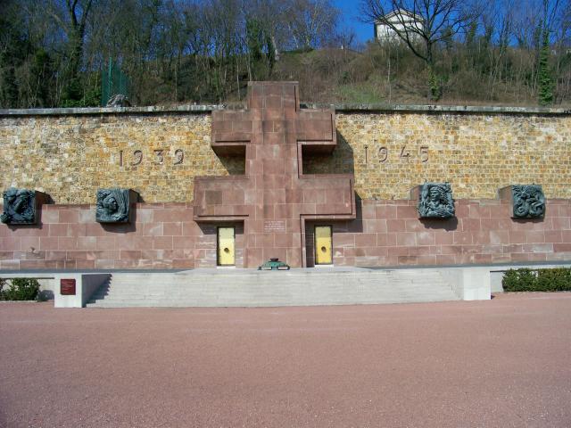 mémorial du Mont-Valérien