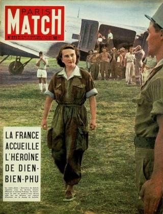 La Une de Paris Match avec Geneviève de Galard en 1954.